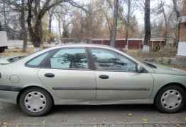 Renault Laguna, 2000