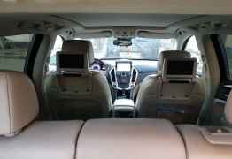 Cadillac SRX, 2011