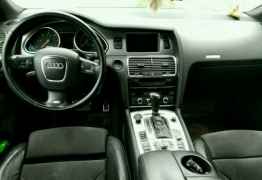 Audi Q7, 2007