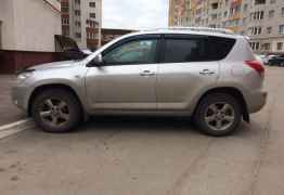 Toyota RAV4, 2008