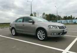 Volkswagen Passat, 2012