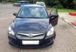 Hyundai i30, 2010