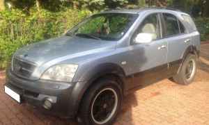 KIA Sorento, 2004