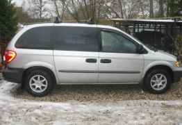 Dodge Caravan, 2002