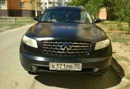 Infiniti FX35, 2004