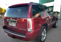 Cadillac Escalade, 2011