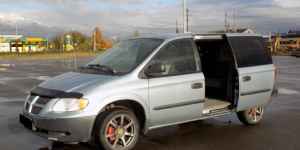 Dodge Caravan, 2003