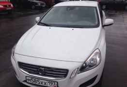 Volvo S60, 2012