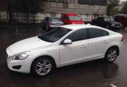 Volvo S60, 2012