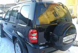 Jeep Cherokee, 2006