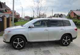 Toyota Highlander, 2012