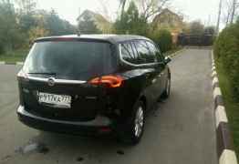 Opel Zafira, 2012