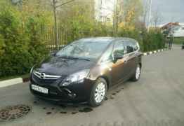 Opel Zafira, 2012