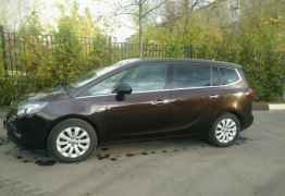 Opel Zafira, 2012
