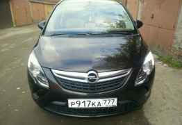 Opel Zafira, 2012
