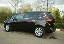 Opel Zafira, 2012