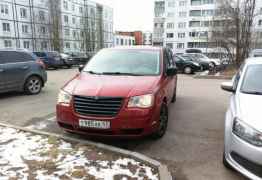 Chrysler Town & Country, 2008