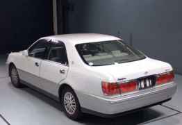 Toyota Crown, 2000