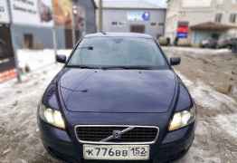 Volvo S40, 2004