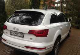 Audi Q7, 2010