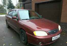 KIA Spectra, 2002