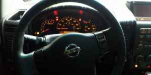 Nissan Armada, 2004