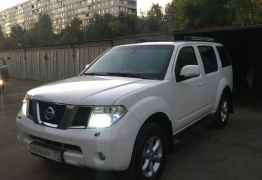 Nissan Pathfinder, 2008