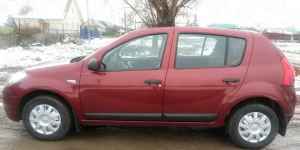 Renault Sandero, 2013