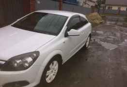 Opel Astra GTC, 2009