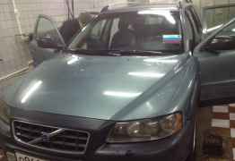 Volvo XC70, 2004