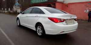 Hyundai Sonata, 2011