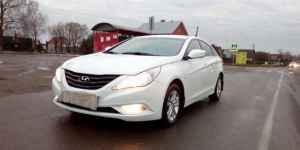 Hyundai Sonata, 2011