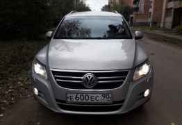 Volkswagen Tiguan, 2010 Volkswagen Tiguan, 2010