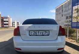 Volvo S40, 2011