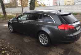 Opel Insignia, 2009