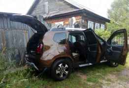 Renault Duster, 2015