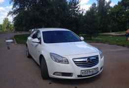 Opel Insignia, 2011