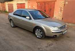 Ford Mondeo, 2001