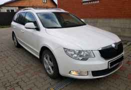 Skoda Superb, 2011