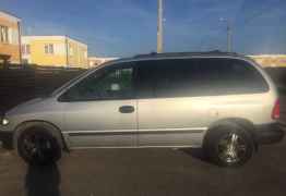 Dodge Caravan, 2000