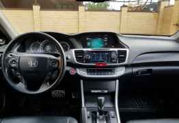 Honda Accord, 2013