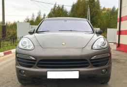 Porsche Cayenne S, 2011