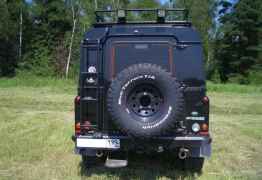 Land Rover Defender, 2010