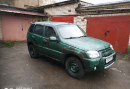 Chevrolet Niva, 2005