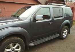 Nissan Pathfinder, 2008