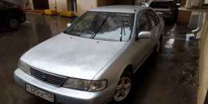 Nissan Sunny, 1999