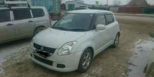 Suzuki Swift, 2004