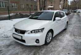 Lexus CT, 2012