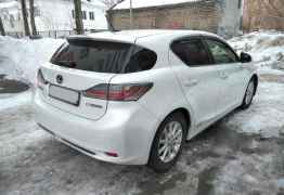 Lexus CT, 2012