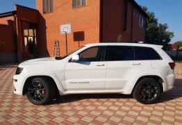 Jeep Grand Cherokee, 2015